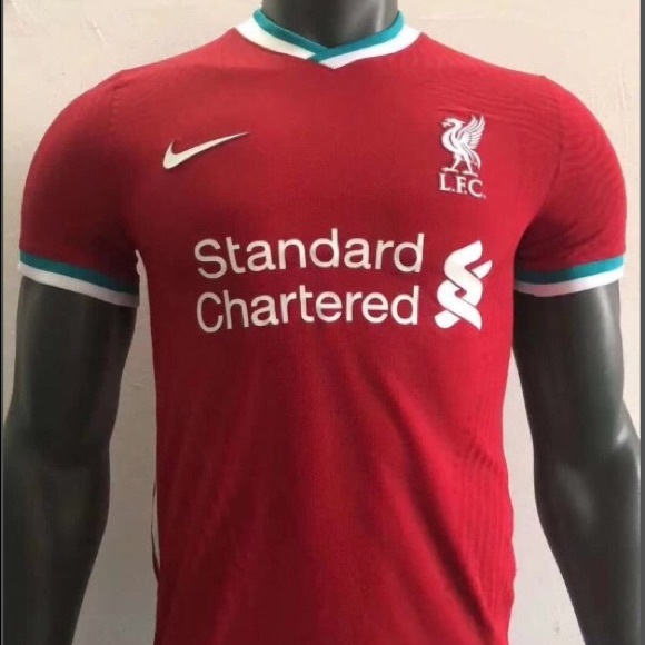 liverpool home jersey